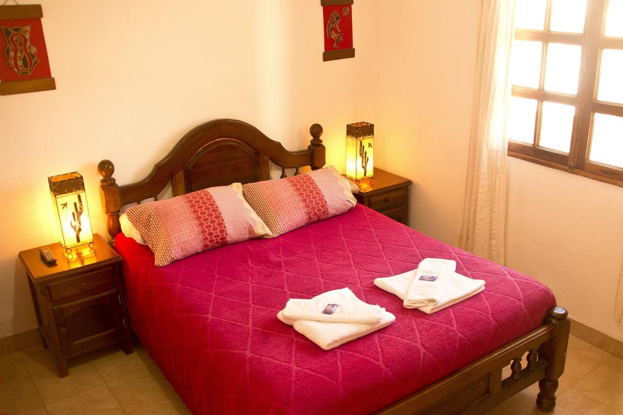 Iruya Hostal Tacacho Buitenkant foto