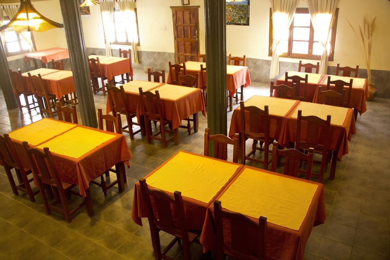 Iruya Hostal Tacacho Buitenkant foto