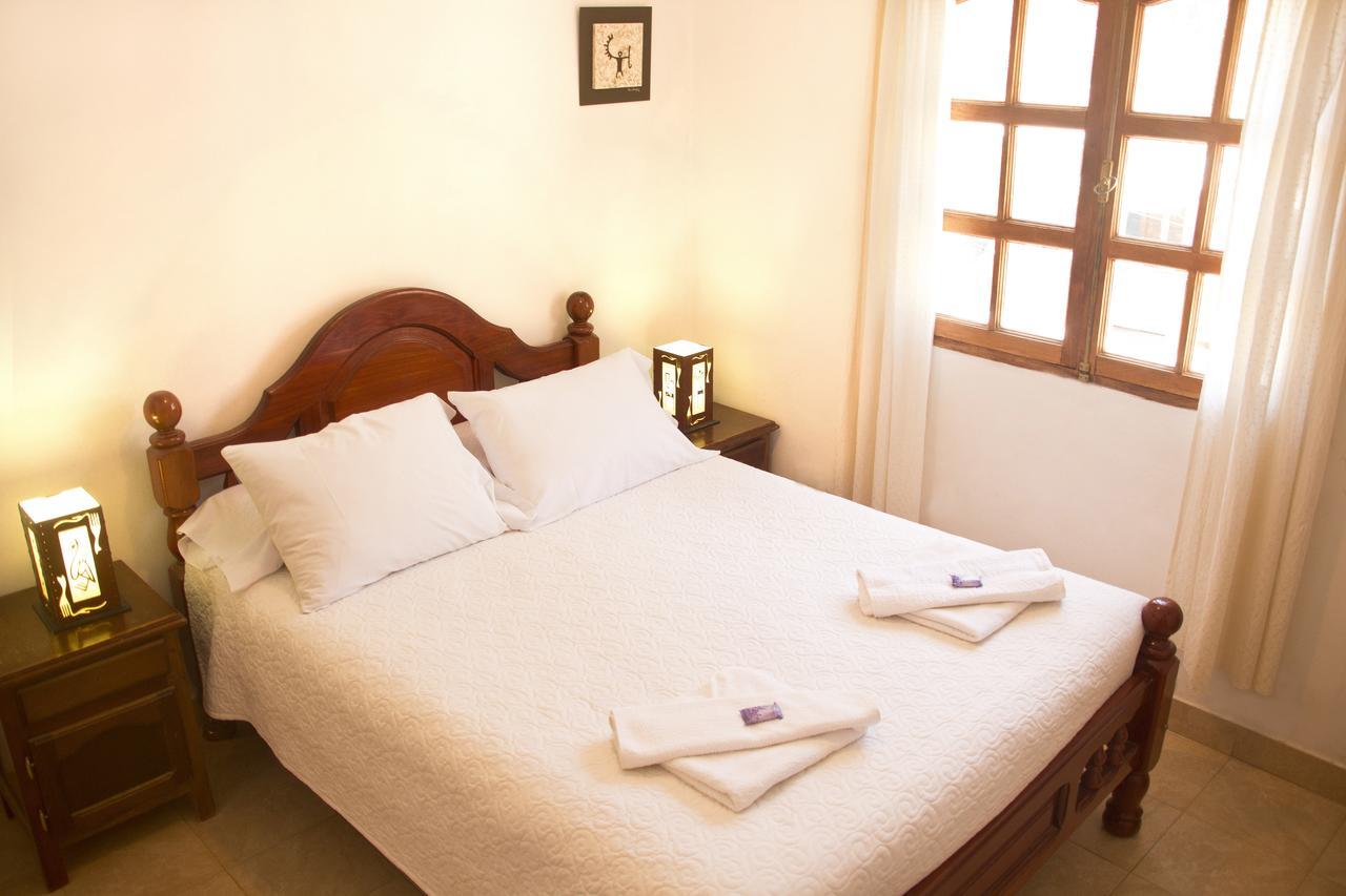 Iruya Hostal Tacacho Buitenkant foto